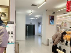 -红星前进面包牛奶公司(君太店)