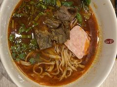 -康师傅私房牛肉面(马泉营奥莱店)