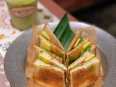 -仓库南洋海鲜小排档(柳河路店)