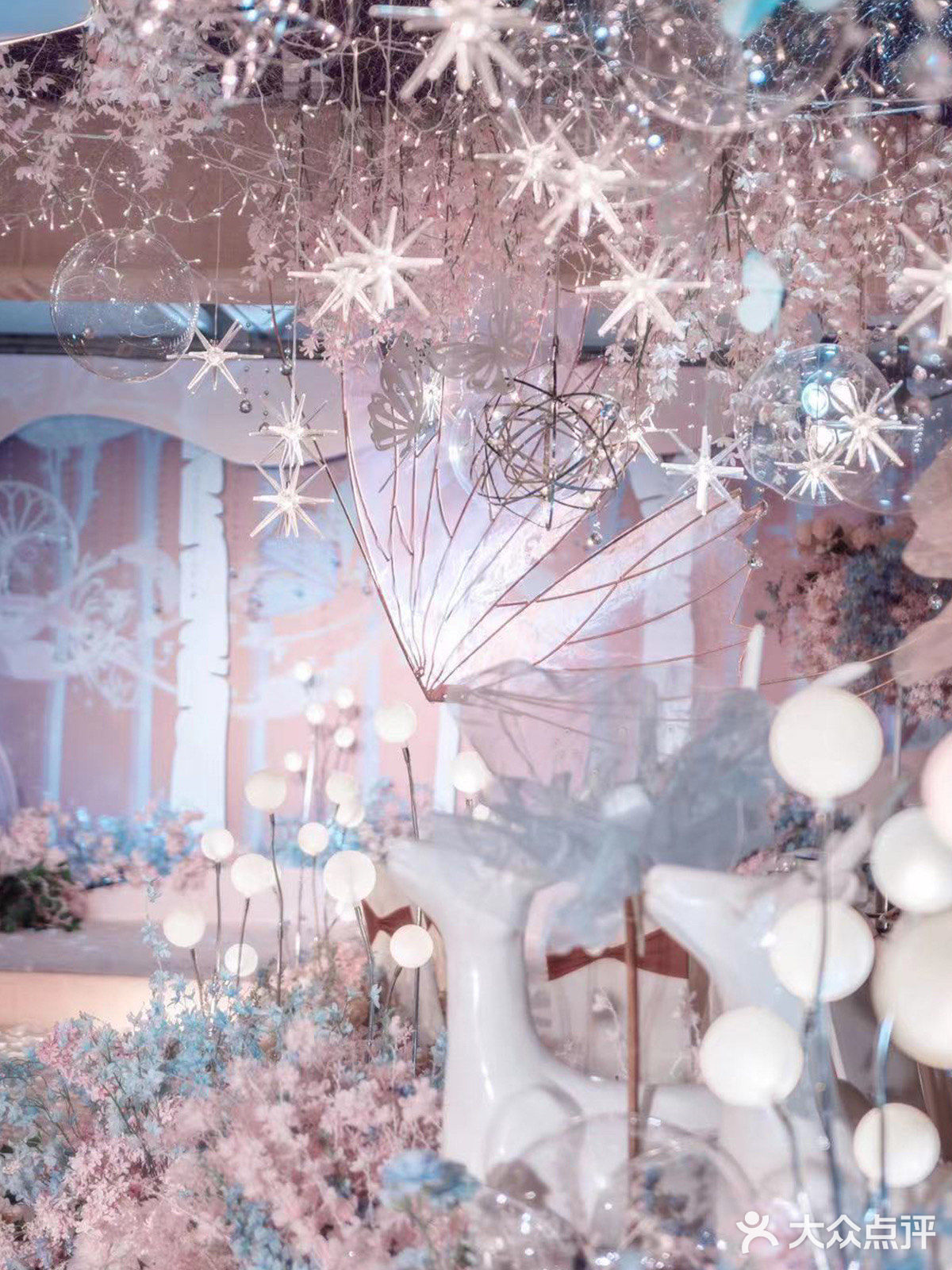 3米层高怎么做梦幻吊顶|粉蓝唯美风婚礼现场🌸