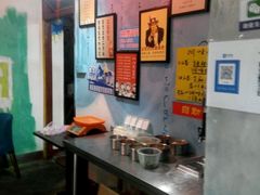-四小区火锅·巷子里的重庆火锅(花照壁店)