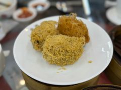 -莲香楼