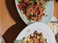 -老滇山寨•云南特色菜•地方菜•民族风情歌舞表演(金碧店)