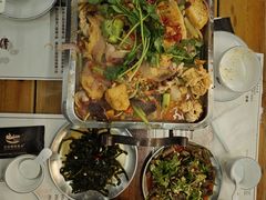 -后街佬·炭火鲜鱼杂(南城店)