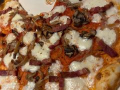-JINNS锦时 steak&pizza(浸信会礼拜堂旧址店)