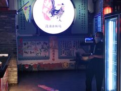 -挂旗柴锅鸡(蚌山区嘉年华店)