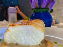 -AZUR聚(香格里拉饭店)