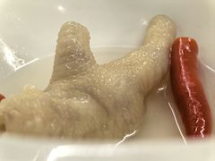 -郑猛记石岐鸽主题餐厅(长江店)