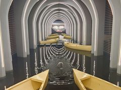 -涨巢·潮玩水疗局