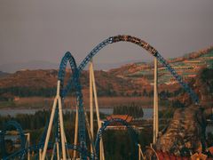 -七彩云南欢乐世界