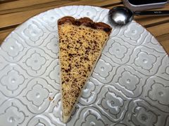 蓝纹奶酪蛋糕-Be Lived Cafe比例咖啡(摩天轮店)