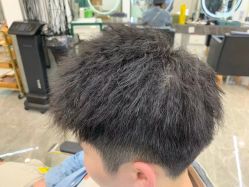 -水灵珑美容造型中心