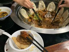 -三里屯土灶炖公鸡地锅鸡(江东店)