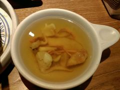 野生菌汤-云海肴·汽锅鸡·云南菜(天山百盛优客店)