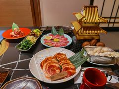 -山川小町·极番烧肉(新地假日广场店)