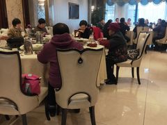 -沪华海鲜大酒楼(南汇店)
