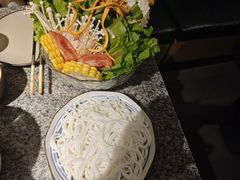 -云荷里·蒸汽石锅鱼·云南菜(中发百旺店)