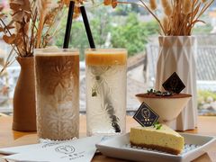 -唐咖精品咖啡(大理古城手冲店)