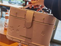 -星巴克臻选(广州高德置地秋广场店)