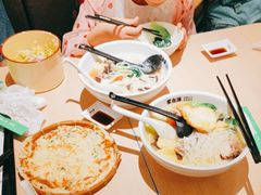 -蒙自源米线大王(东站店)