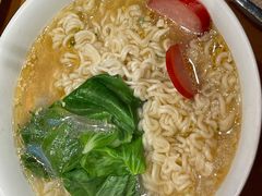 公仔面-澳门陈光记烧味饭店(郎家园店)