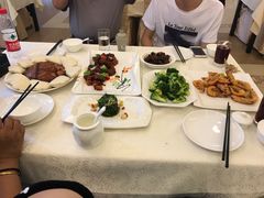 -起士林西餐厅(东经路店)