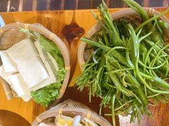 -民食香·腊排骨野生菌美食(木府店)