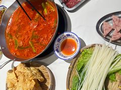 -王奋斗贵州酸汤牛肉火锅