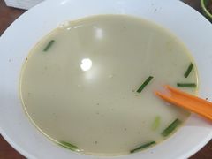 -三百碗宝应长鱼面(板仓街店)