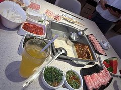 -海底捞火锅(杭州庆春路夜宵主题店)