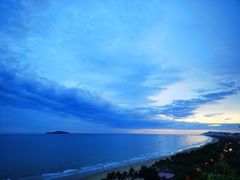 -三亚湾海居铂尔曼度假酒店