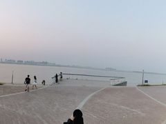 门面-游心咖啡(青山滨江店)