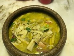 鸡汤天目笋-伙靠·江浙菜(田林路店)