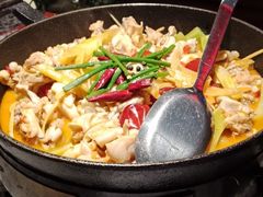 -蛙舍·炭烧牛蛙(东百中心店)