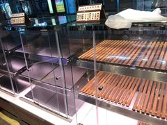 -巴黎贝甜(大宁国际商业广场店)