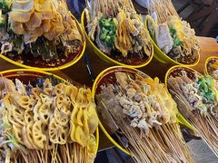 -八一路好吃街(雨田商务大厦店)