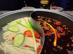 -钢管厂五区小郡肝串串香(滨江店)