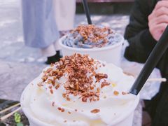 乌龙嬷嬷-伏小桃(明瓦廊店)