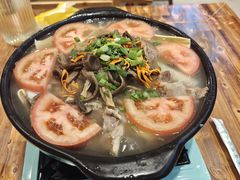 -乡土特色.冷锅鱼.牦牛肉汤锅