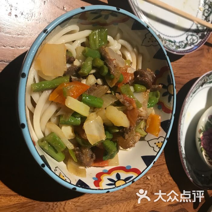 纳瓦新疆菜图片