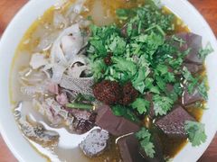 -春雨羊汤店(广开四马路总店)
