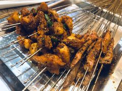 -六福烧烤酒馆(秦隆步行街店)