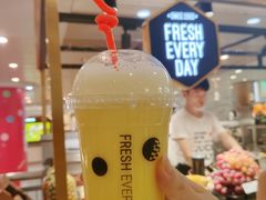 -每日新鲜水果吧(南京东路店)