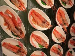 -淡尾·海鲜自助概念餐厅(虹桥南丰城店)