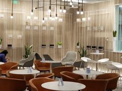 大堂-奈雪的茶(市百一店)