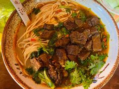 -金杨拉面王小吃面馆·牛三宝面·红烧牛肉粉