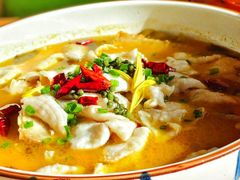 古法酸菜鱼-YAFEE雅菲 川·湘·粤融合菜(魏公村店)