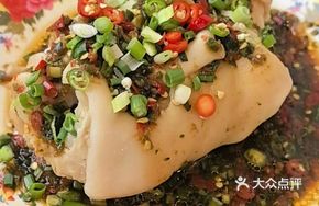 Special Double Pepper Sauce Pig's Trotters