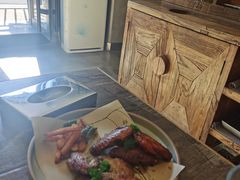 -HIGH FIVE哈福手工汉堡(桂林路店)