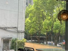 -德林酸菜鱼火锅(南丹店)